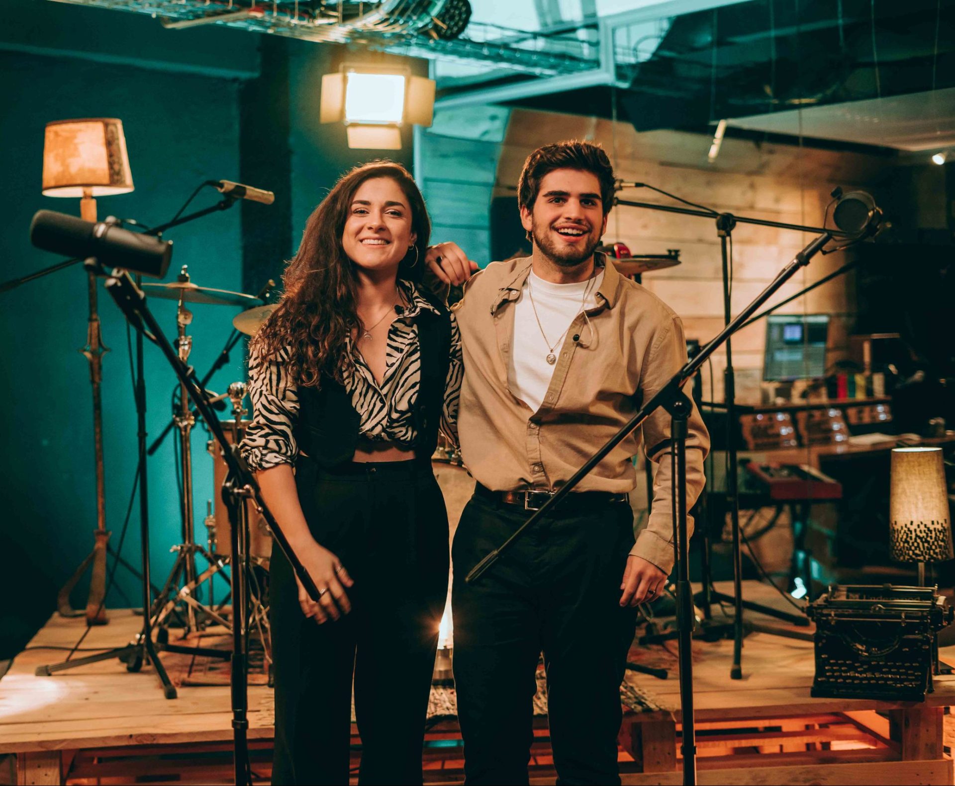 Alicia Castillo y Pablo Moreno- Orgánico