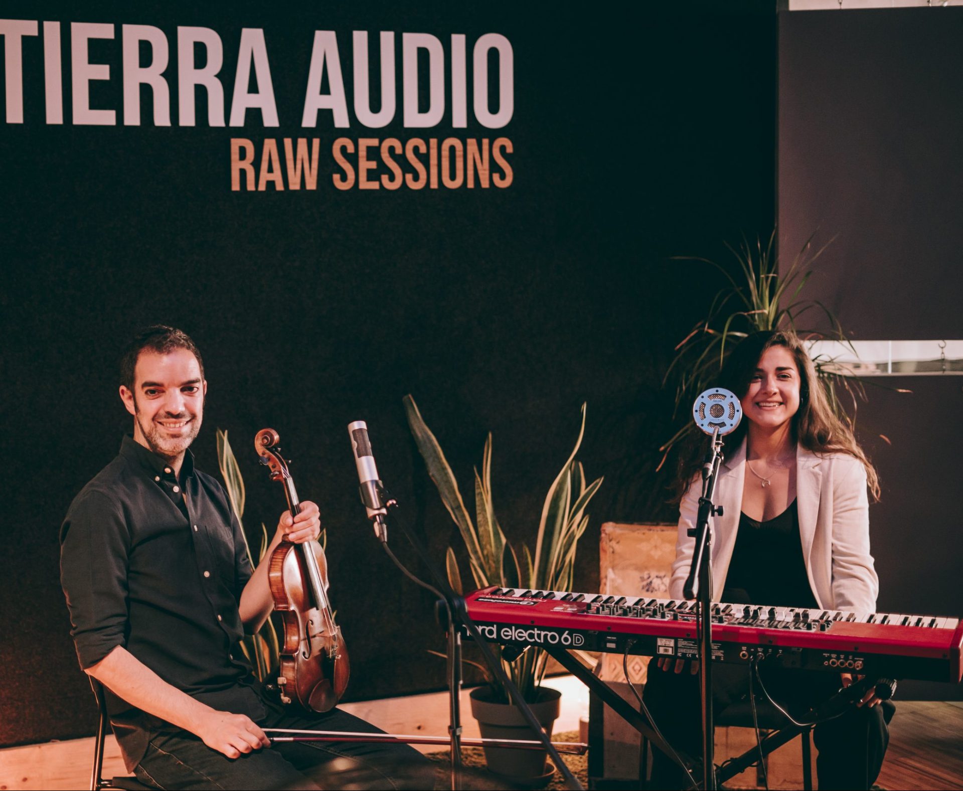 Raw Session - Alicia Castillo y Manu Clavijo